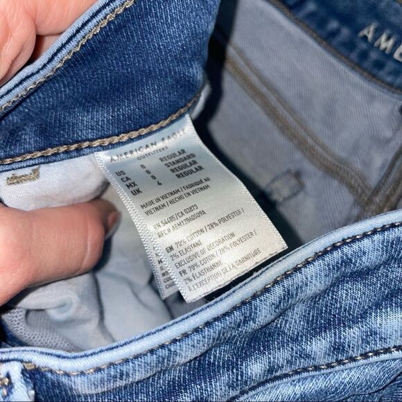 🚨 3 for $25 - AEO Super Stretch High Rise Distressed Jegging - Picture 9 of 10